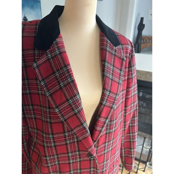 VTG Sag Harbor Petite blazer red black tartan plaid Women’s Size 10 Preppy 90’s - Picture 2 of 9